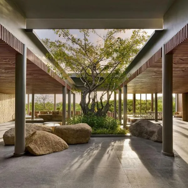 JW Marriott Cam Ranh Bay Resort & Spa, hotel in Cam Ranh