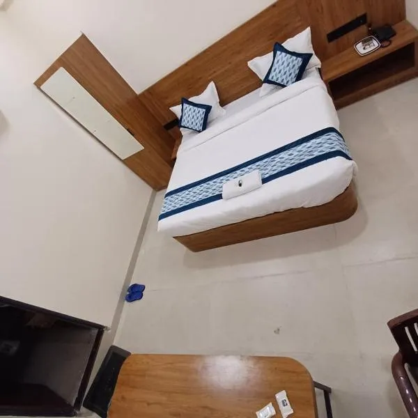 Hotel Soni Indore,印多爾的飯店