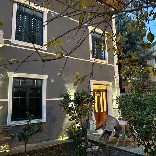 Hostel Vila H, hótel í Tírana