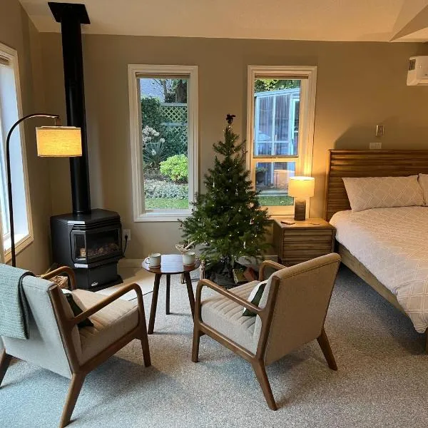 Five Gables B&B, hotel v destinaci Qualicum Beach