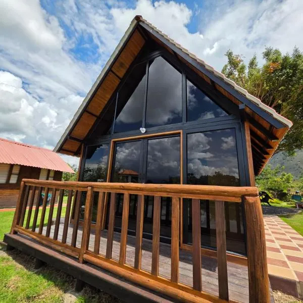 Glamping y Camping El Lago, hotel v destinaci Villa de Leyva