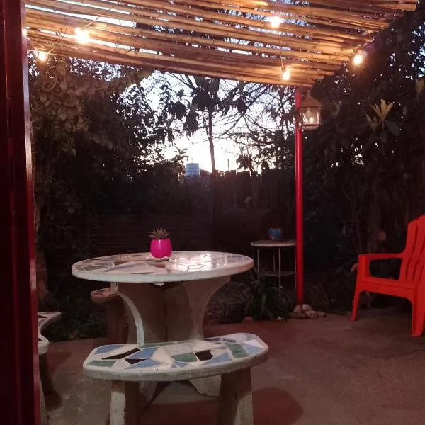 Alojamiento x dia Cactus Serrano, hôtel à Merlo