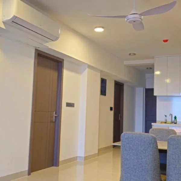 Skyline Stay, hotel v mestu Male City