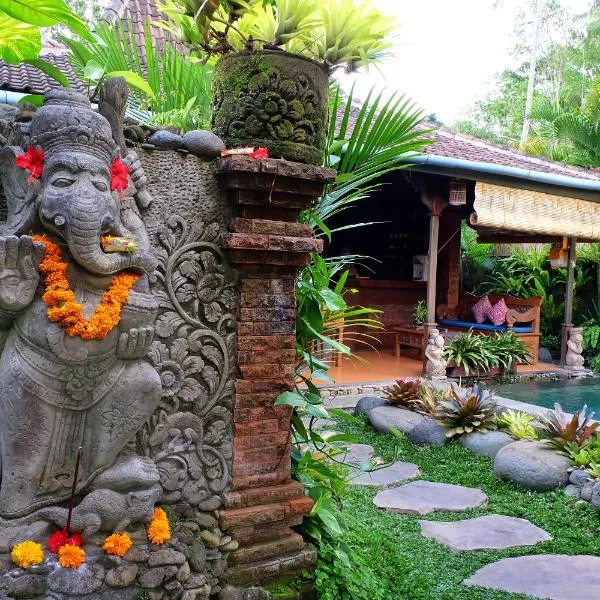 Honeymoon Green Villa, hotel in Ubud