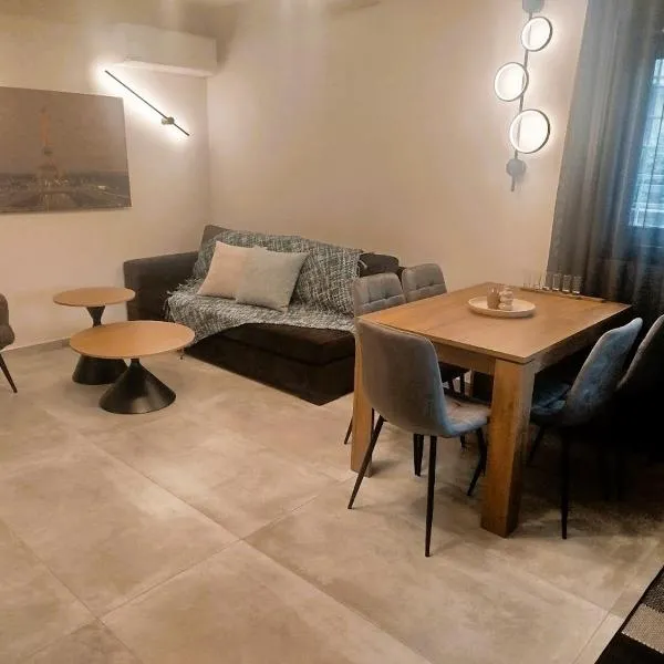 Viesnīca Frank and Jimmy apartments pilsētā Trikala