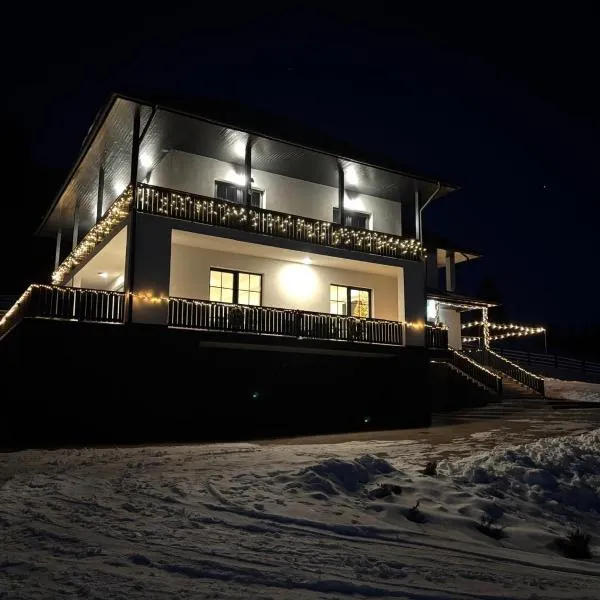 Tihuța Village, hotel v destinaci Piatra Fantanele