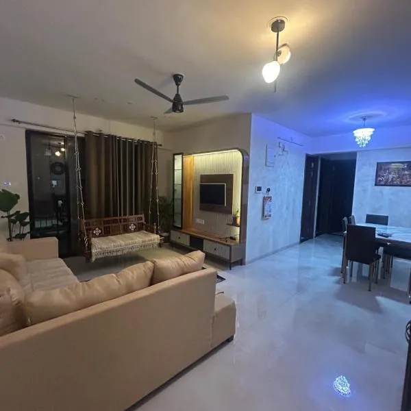 The Vintage Luxury Serviced Apartment, hotel em Pune