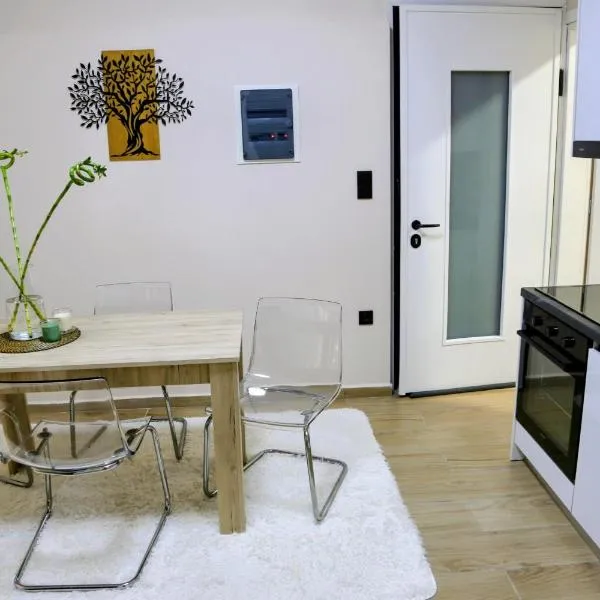 Arhontoula Residences 2 Bedroom Home Kallithea, Hotel in Athen