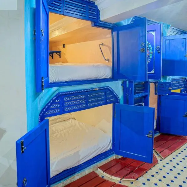 Laghrib Hostel, hotel en Tánger