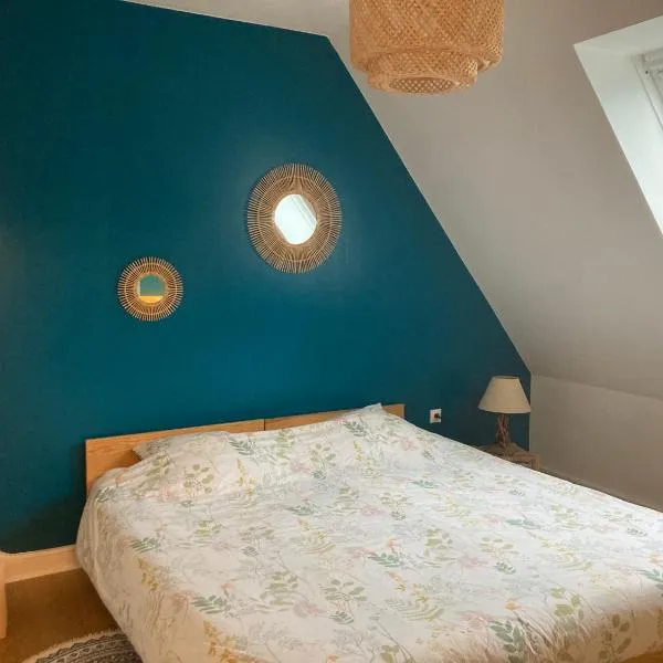 Chambre d'hôtes de Kermoal-cuisine & salle de bain privées,位于Poullan-sur-Mer的酒店