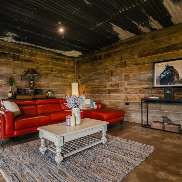 Bridge Moore Lodge, hotel en Bucca