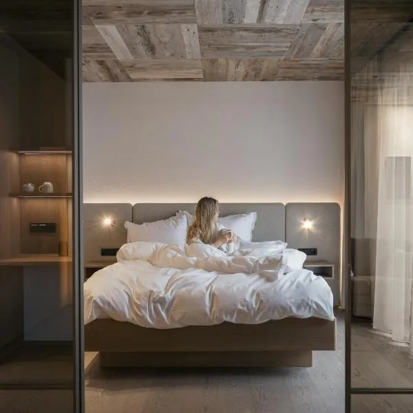 Alpvita Piz Tasna: Ischgl şehrinde bir otel