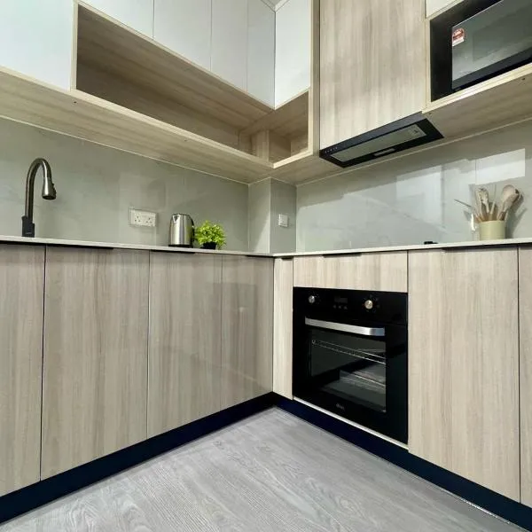 Stay at Dhivehi Home A modern 2BR Apartment in Hulhumale, hotel i Hulhumalé