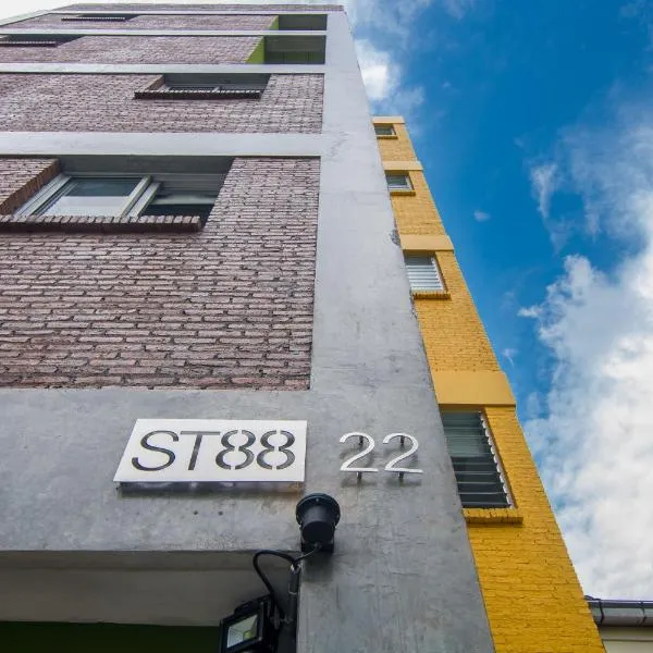ST88 Residence, hotel in Nonthaburi
