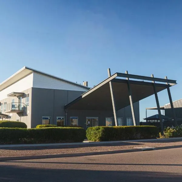 MainStay Suites Whyalla, מלון בוויאלה