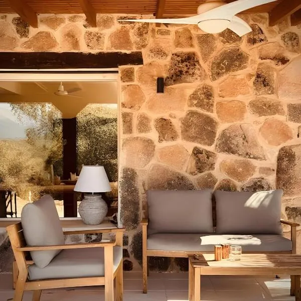 Casa en el Valle del Tietar CR-AV-01516, Hotel in Fresnedilla