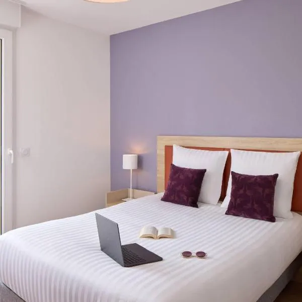 Quality Suites Mont-de-Marsan, hotel v destinaci Mont-de-Marsan