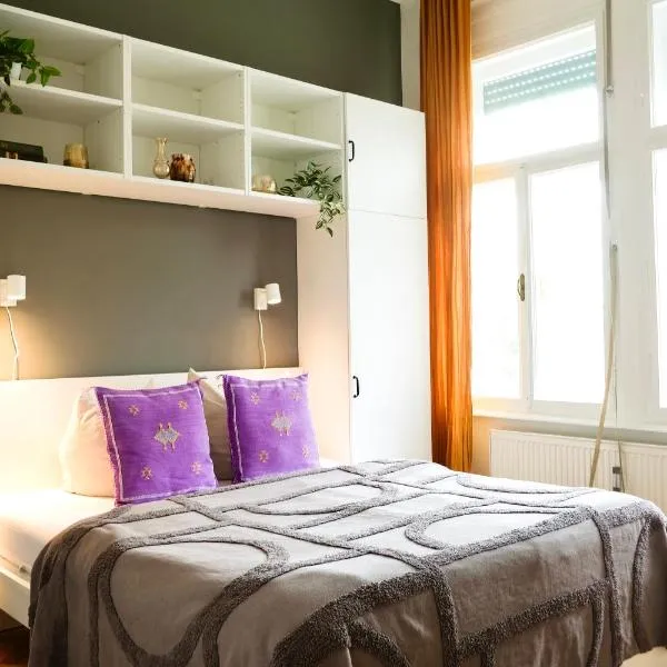 Historic City Center Boutique Apartment 7 - Free Parking - Schlossberg View - by Casa Momo, hotel em Graz