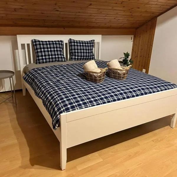 슈비츠에 위치한 호텔 Ferienwohnung mit Herz