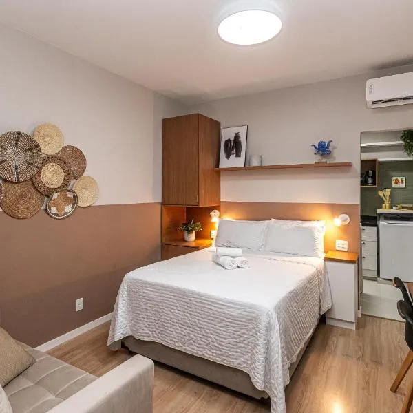 Studio Moderno e aconchegante a 100m do metrô, 700m da Praia e do Aterro do Flamengo, conforto e tranquilidade no coração do Rio!, hotel v destinaci Rio de Janeiro