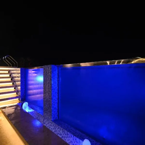 Solana sky pool boutique hotel - Adults only, hotel v destinaci New cairo