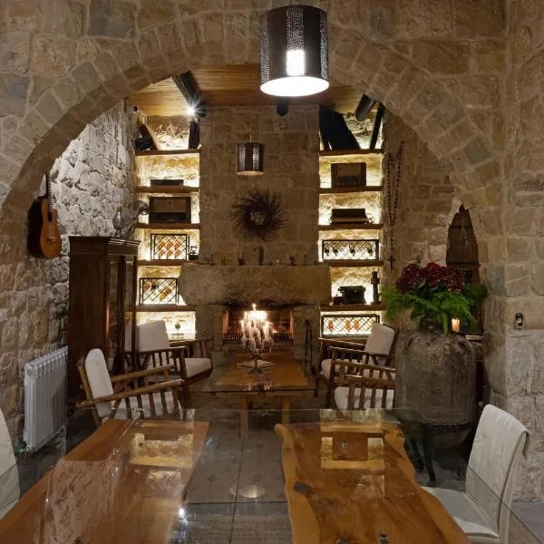 Casadar Guesthouse, hotel en Ash Shi‘b