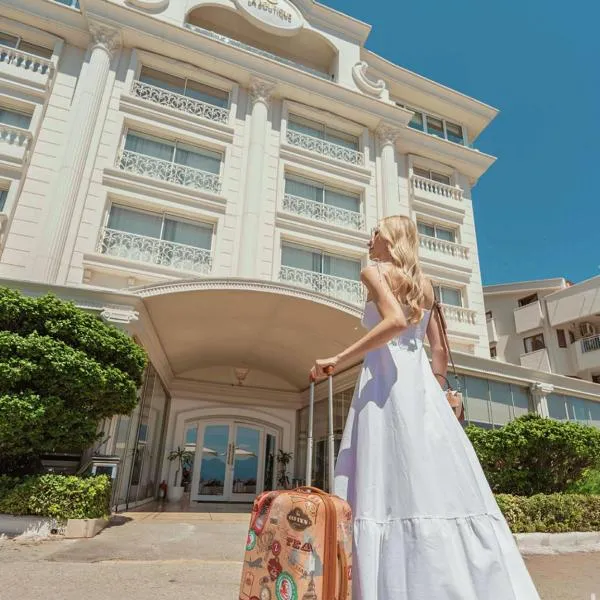 La Boutique Hotel & Suites - Adults Only, hotel in Antalya