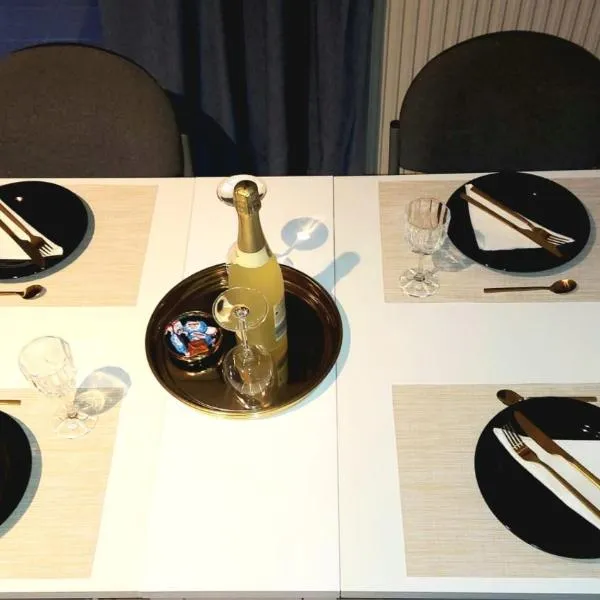 Golden Base, hotel en Maria Gail