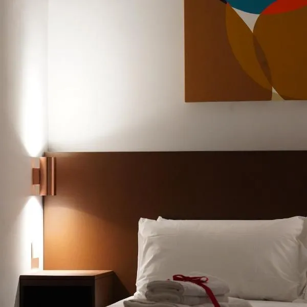 Rooms Around、ナポリのホテル