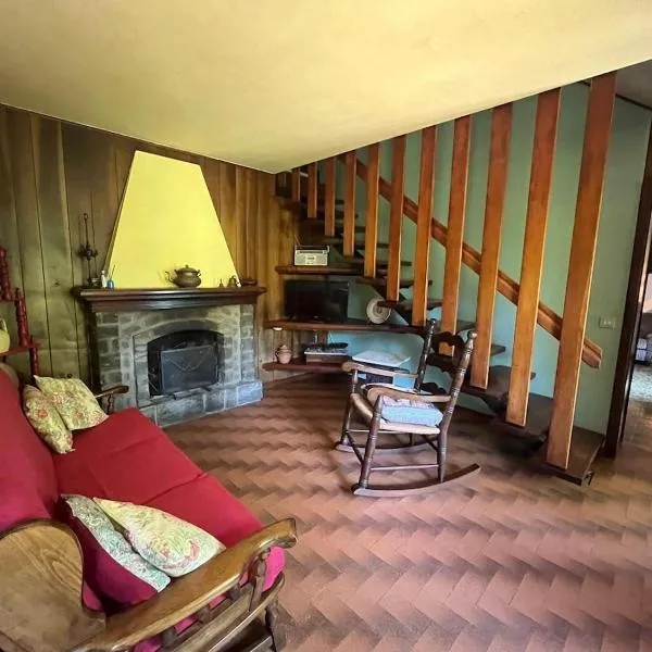 Casa con giardino e vista sulle montagne, hôtel à Cutigliano