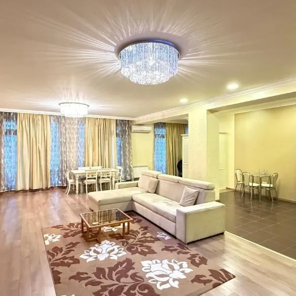 ISR luxury, hotel a Baku