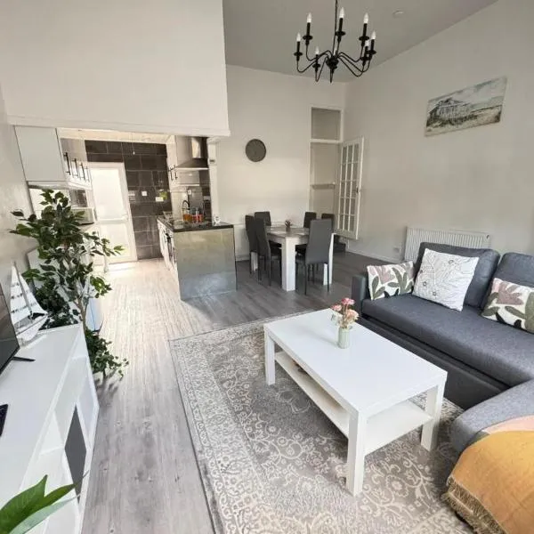 एडिनबरा में, होटल Spacious 2BR Home by Portobello Beach