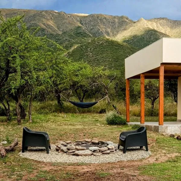 Casa de montaña, hotel en Cortaderas