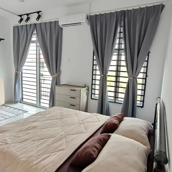 TBE Home - Durian Tunggal, hotel v destinácii Kampong Ayer Resam