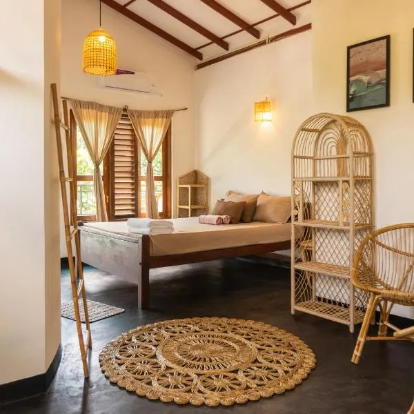 Slow Life Boutique Hotel - Adults Only, hotel em Mirissa
