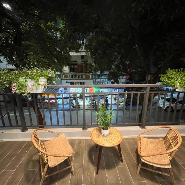 Cao Bằng Xưa và Nay House - Motorbike Rentals, Hotel in Cao Bằng