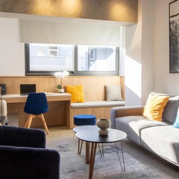M-Studios - Luxury studios in the heart of Limassol, hotel in Limassol