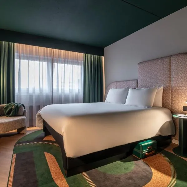 TRIBE Den Haag Centraal - Fully Renovated, hotel en La Haya