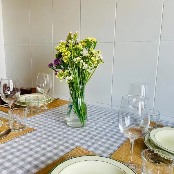 Lar da Amarella, hotel in Ribeira