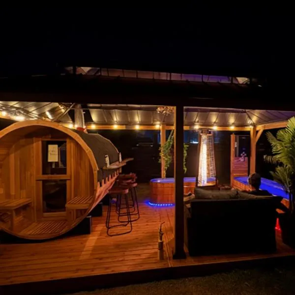 Prairie Junction Resort - Furnished RV Apartments, hotel em Stettler