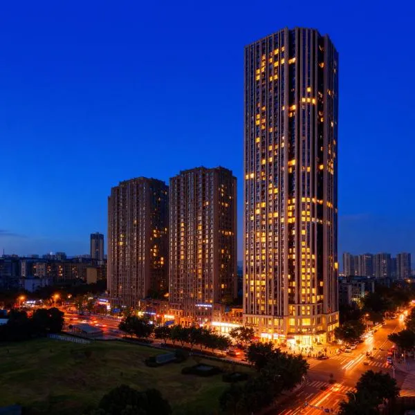 Wuyu Hotel, Smart Park & Happy Valley Jinshansi Metro, hotel v destinaci Čchung-čching