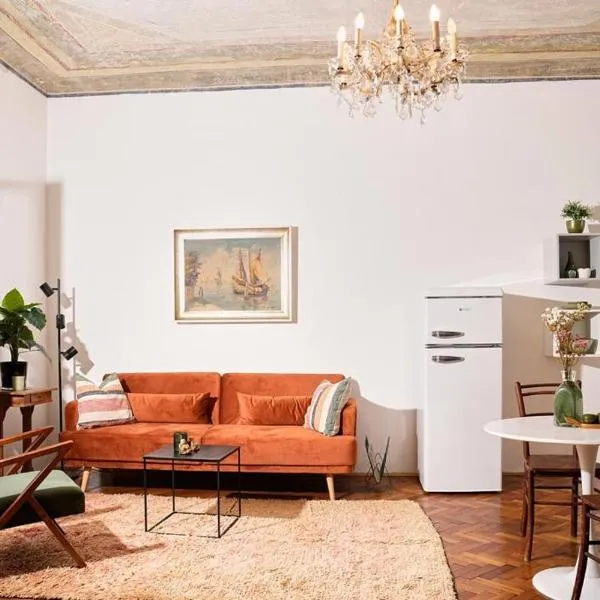 Central Boutique Apartment 4 - free parking - Schlossberg View - by Casa Momo、グラーツのホテル