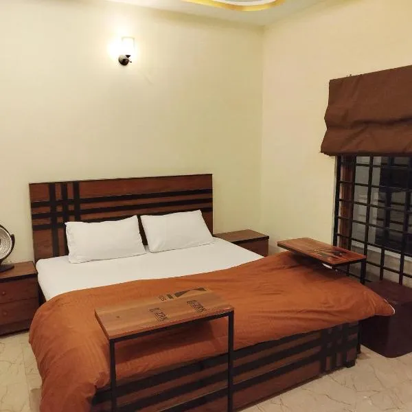 The Warmer House Islamabad Airport, hotel Iszlámábádban