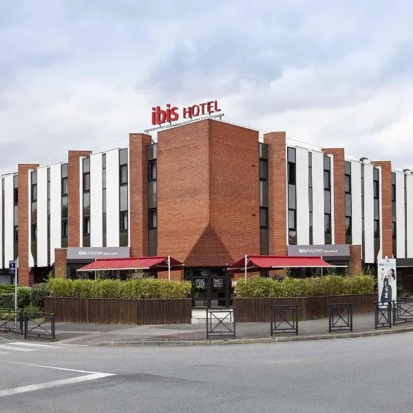 Ibis Évry-Courcouronnes,位于Evry-Courcouronnes的酒店