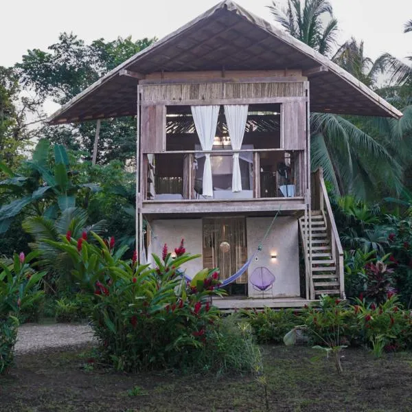 Ecohotel Luzul, hotel en Nuquí