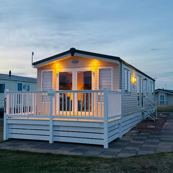 Casa MALC Caravan, hotel en Lossiemouth