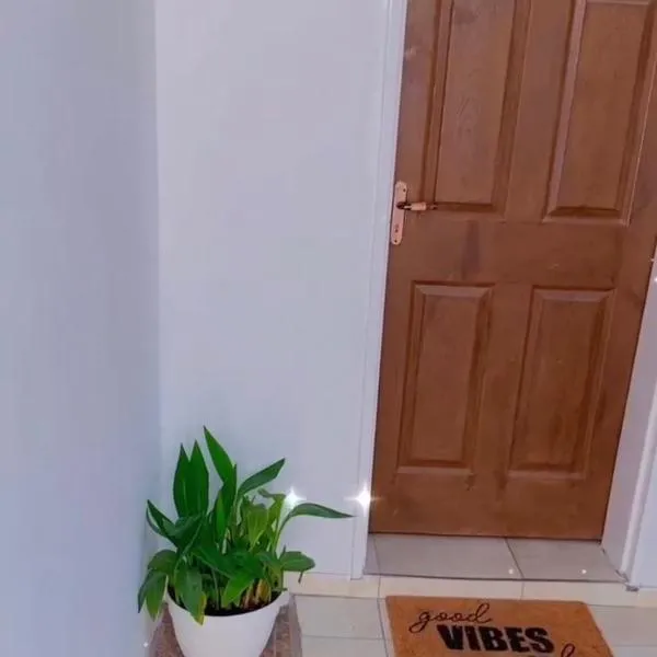 Yoleni self catering apartment 1,位于Ongwediva的酒店