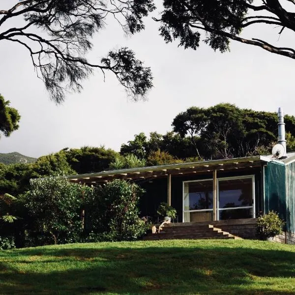 The Lazy Sailor - slow living retreat, Hotel in Okupu