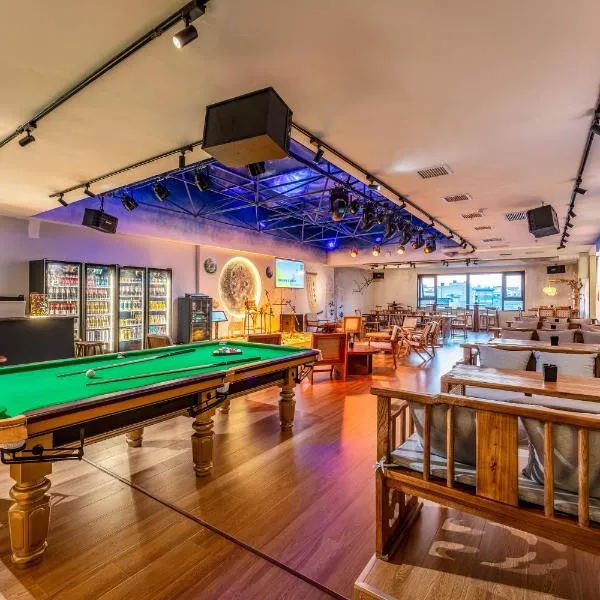 Xi'an YOLO Guest House Bell & Drum Tower, hotel in Xi'an