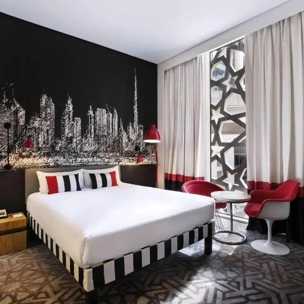 ibis Styles Dubai Airport Hotel, hotel in Dubai